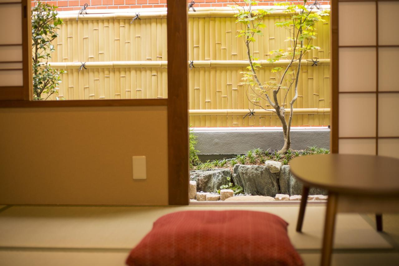 Hostel E-hostel Shinsaibashi Osaka