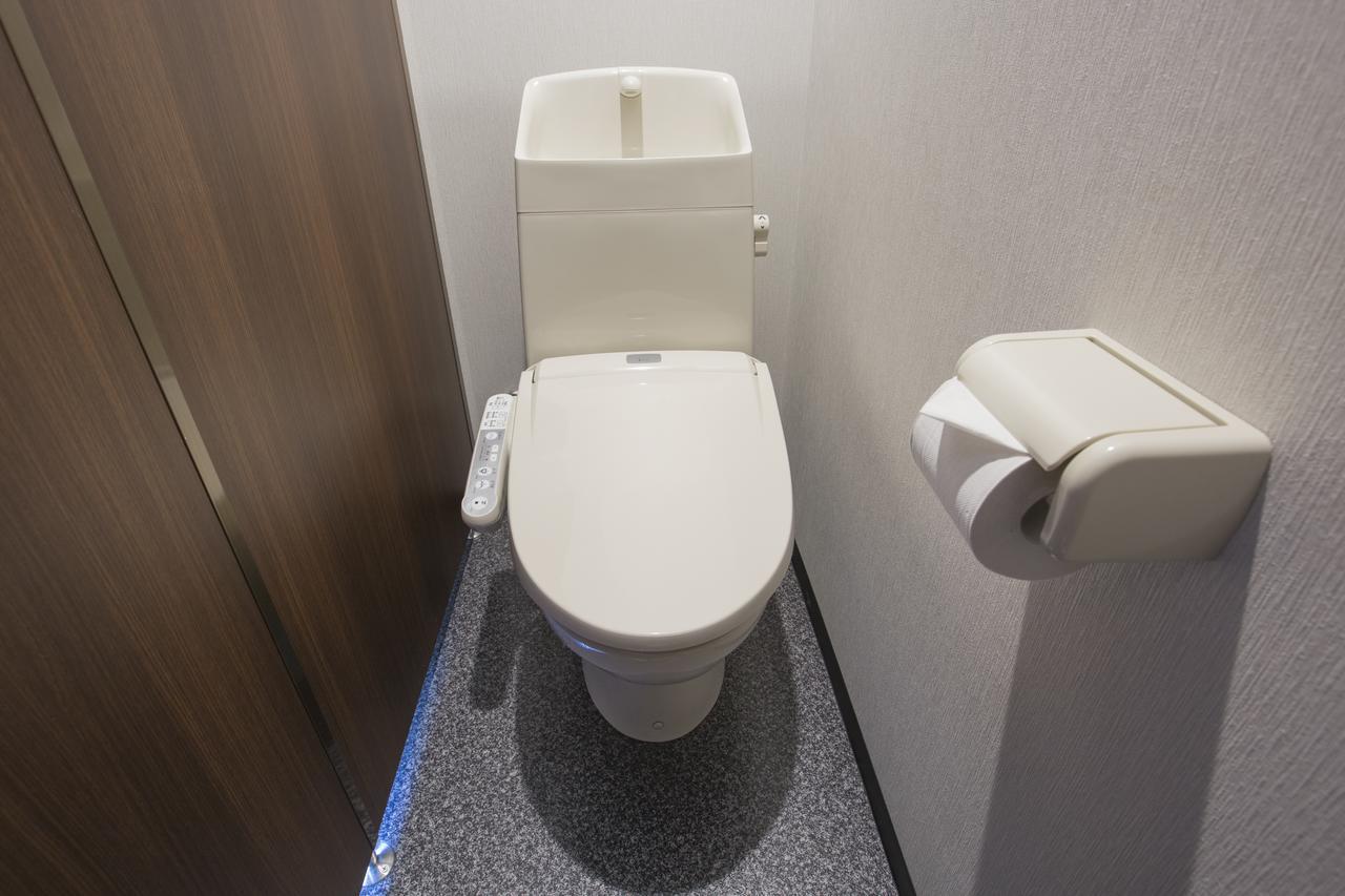 E-hostel Shinsaibashi Hostel